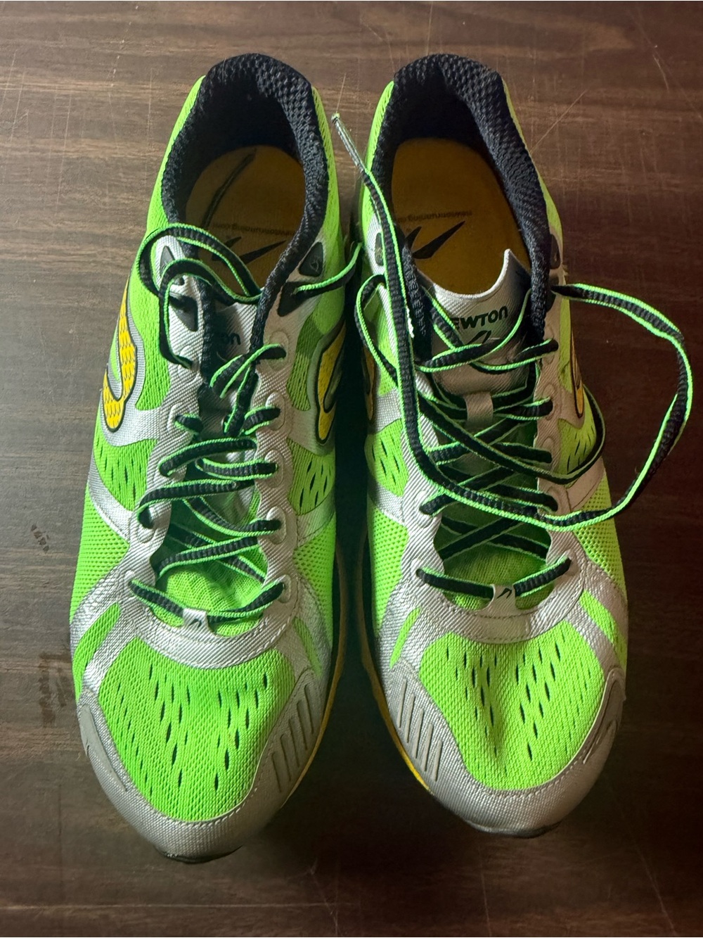 Newton Motion IV Men's 10 Running Shoes Stability M000315 Lime Green Silver